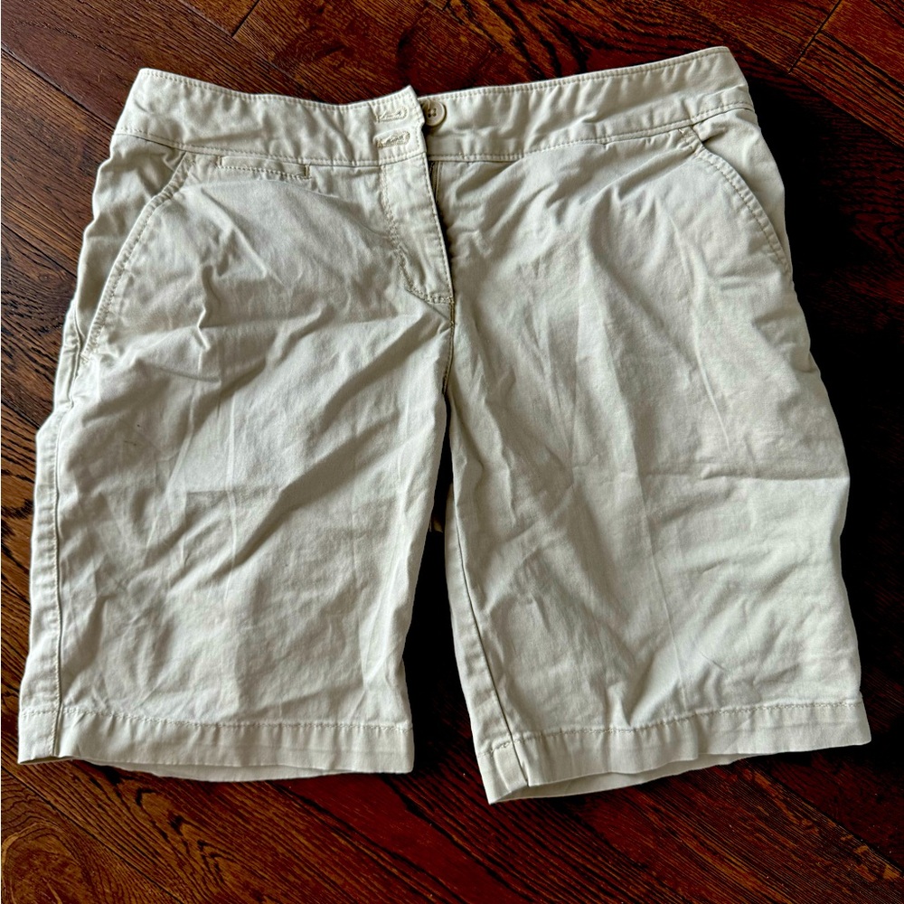 Tommy Bahama khaki shorts Size 2